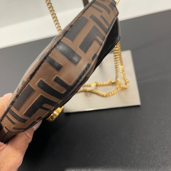 Fendi Small Crossbody/WOC Handbag (JB1354) - Picture 6 of 10